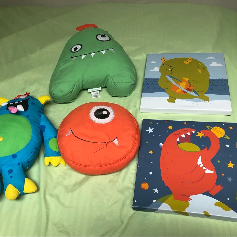 Monster decor